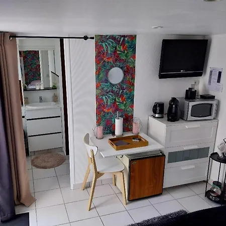 Agreable Pour 2 Avec Salle De Bain Et Terrasse Privees