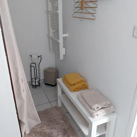Agreable Pour 2 Avec Salle De Bain Et Terrasse Privees Privat bolig *